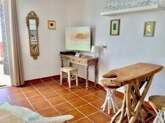 kitchen-saloon